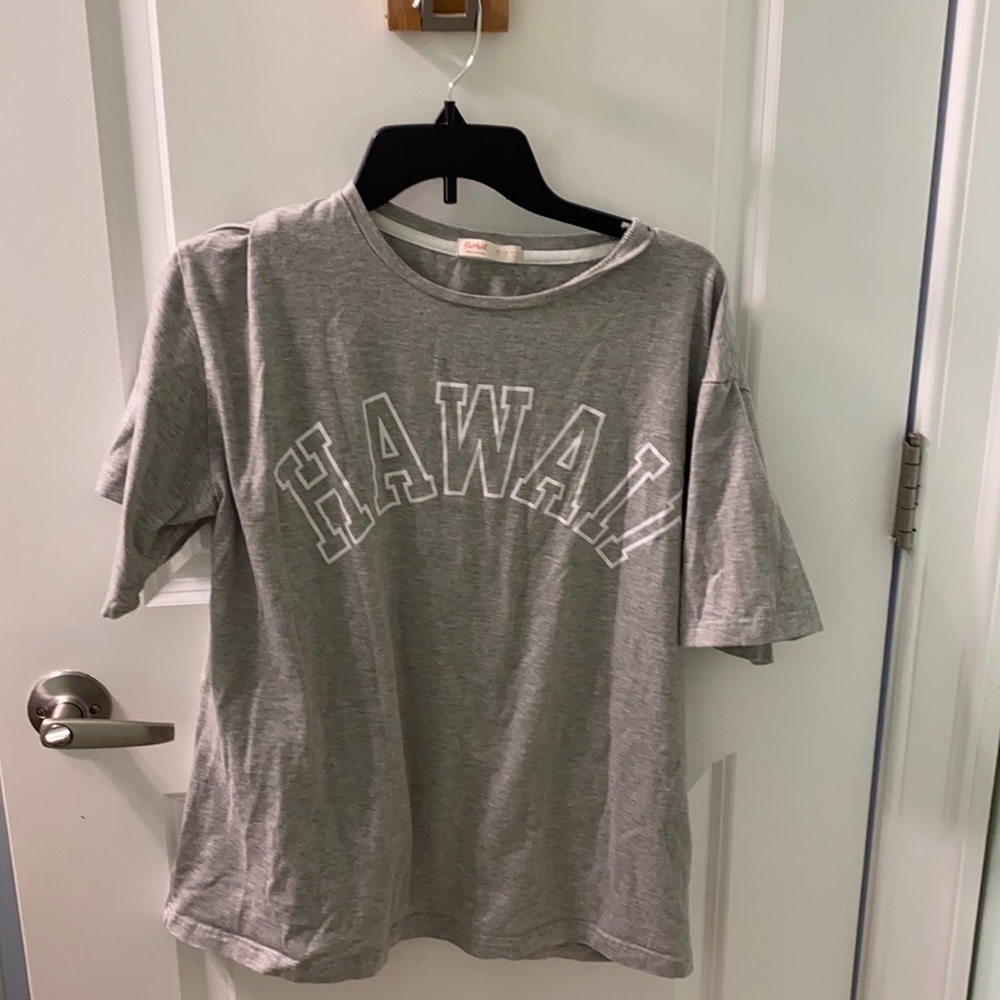 Oversized Hawaii grey top from Shein. Excellent condition